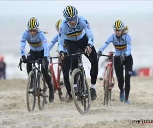 Zondag tapijt op trap die al voor gevaarlijke schuivers zorgde op WK veldrijden