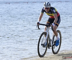 Sanne Cant is klaar voor de strijd op het WK veldrijden: "Podiumplaats kan altijd, maar dan moet alles meezitten"