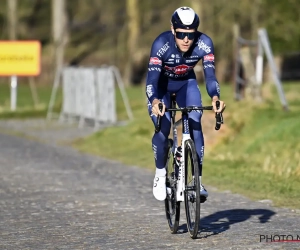 Pech voor ploegmaat van Mathieu van der Poel: sleutelbeenbreuk na val in Kuurne-Brussel-Kuurne