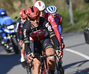 🎥  Zeer straffe beelden via broer van Philippe Gilbert: kruispunt voor La Redoute staat helemaal onder water