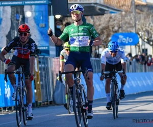 🎥 Eerste vrouwelijke sportdirecteur in de WorldTour helemaal door dolle heen na eerste zege op hoogste niveau