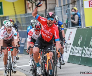 Sonny Colbrelli dolgelukkig met zijn overwinning: "Het is een leuke wedstrijd, want het is te lastig voor de pure sprinters"