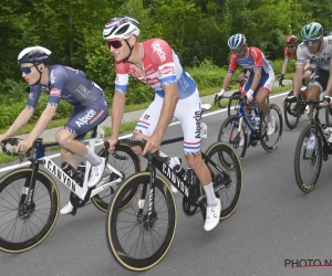 Mathieu van der Poel voert indrukwekkend bisnummer op in Zwitserland en slaat zelfs dubbelslag