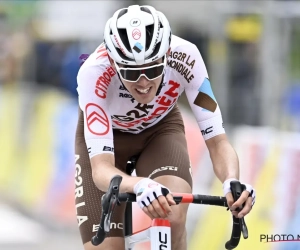 AG2R-renner wint voor tweede jaar op rij Parijs-Camembert, teamgenoot Van Avermaet en ook Vermeersch in top 10