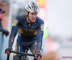 Tim Merlier speelt titel Belgisch kampioen beachrace kwijt: "Wat is dat allemaal?"