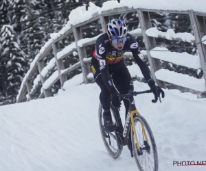 🎥 📷 Let It Snow, Let It Snow, Let It Snow: ploegwagens onder laagje sneeuw in aanloop naar Ronde van Vlaanderen