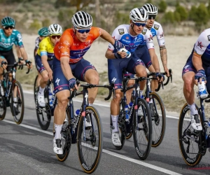 🎥 Een leerrijke blik achter de schermen: zo verfijnen ze bij Quick-Step Alpha Vinyl de lead-outs en de sprints