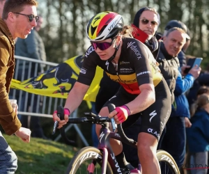 Houden trainingsongevallen na val van Amy Pieters ook Kopecky bezig? "Het is altijd mogelijk om ten val te komen"