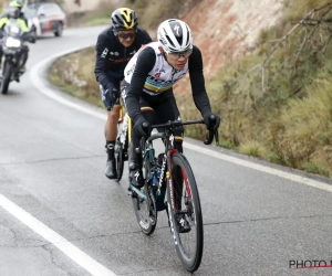 Richard Carapaz wint in Catalonië na vlucht met twee van 125 kilometer