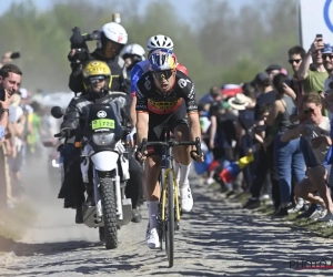 VOORBESCHOUWING RIT 5: treedt Van der Poel uit de luwte of pakt Van Aert weer uit? Wie heerst op de kasseien?