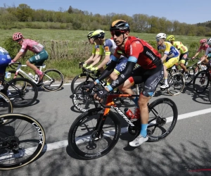 Dylan Teuns verslaat Valverde op Muur van Hoei en zorgt voor Belgische triomf in de Waalse Pijl!