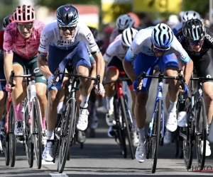 🎥 Sprint met uitgedund peloton in vierde etappe van Zwitserland