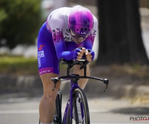 🎥 Opmerkelijk begin in Giro Donne: Faulkner wint en Kopecky vierde in proloog, één renster valt van startpodium