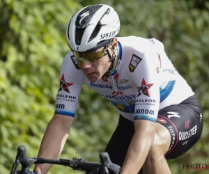 Jakobsen keert terug uit schijnbaar geslagen positie en klopt Ewan in het Kampioenschap van Vlaanderen