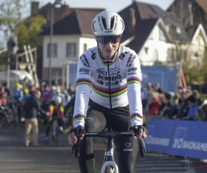 Wereldkampioene Marianne Vos neemt de maat van Alvarado in koninklijke sprint met twee, Sanne Cant vijfde