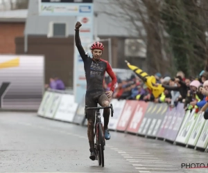 Belgische titel bij juniors in zelfde kamp maar niet bij zelfde renner: Vandenberghe na valse start ook in de cross snelste