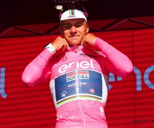 Remco Evenepoel heeft de roze trui: dit zijn de verschillen met de voornaamste klassementsrenners