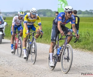 🎥 Alpecin-Deceuninck zegeviert in de Antwerp Port Epic en neemt het volledige podium in beslag