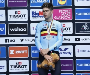 Victor Campenaerts doet boekje open over reactie van Wout van Aert op nieuwe zilveren medaille op WK