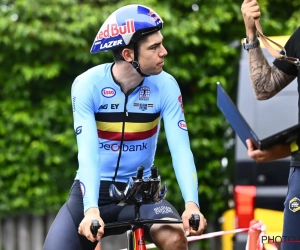 Performance manager Heijboer verklapt wat hij zegt tegen Wout van Aert tijdens WK tijdrijden