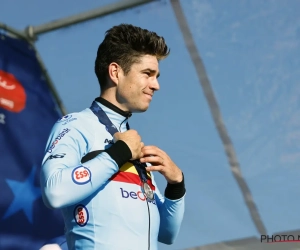 Axel Merckx zegt welke fout Wout van Aert maakte op het EK op de weg