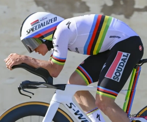 De echte Remco staat op en laat niets heel van de tegenstand in Algarve, Wout van Aert naast top-10!