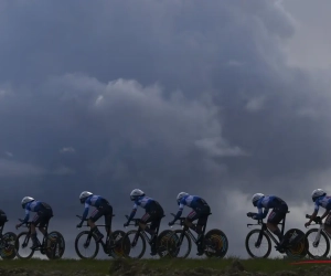 Remco Evenepoel teruggefloten? Trainer gaat niet akkoord met zijn uitleg na ploegentijdrit