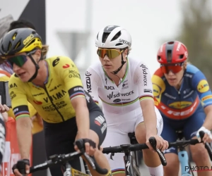 Kopecky komt met gevatte opmerking over solo van Van der Poel in Parijs-Roubaix  