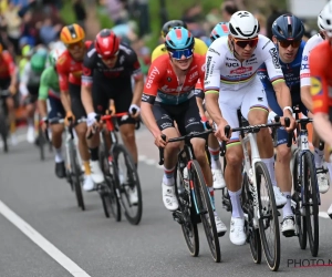 🎥 Levensgevaarlijk: Mathieu van der Poel zorgt voor hét beeld van Amstel Gold Race