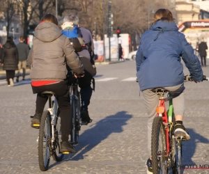 Te zot voor woorden: fietsers rijden wielertocht voor goede doel maar plots opent man het vuur(!), gevolgen zijn bekend