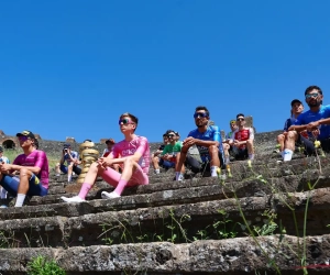 📷 🎥 Giro d'Italia deelt prachtige beelden van start in historische Pompeï