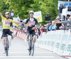 🎥 UAE Team Emirates scoort weer in Zwitserland: Straffe beelden van aankomst