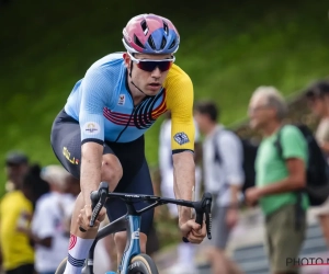 Van Aert is het helemaal niet eens met Van der Poel: "Niet meer van deze tijd"