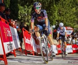 🎥 Primoz Roglic sluipt dichterbij in Vuelta, maar houdt toch nog stevige slag om de arm