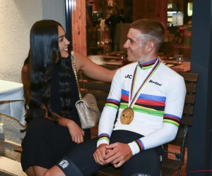 Remco Evenepoel en Oumi reageren duidelijk op geruchten van overspel met Amy Sonck 