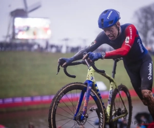 Pim Ronhaar staat op het podium in Hulst, maar klaagt toch: "Niet tevreden"