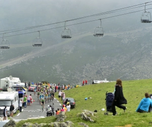 Parijs is toch nog niet zo dichtbij: laatste bergrit voert Tourpeloton over mythische cols