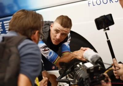 Evenepoel slaat ploegmaat met verstomming, zeker met zijn omgang met de media: "Wat een leider, wat een kampioen"