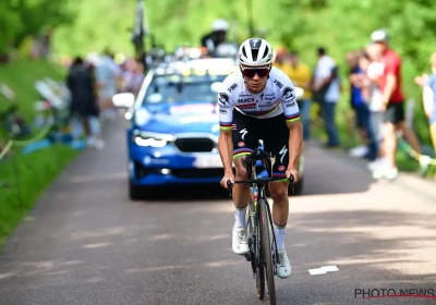 Er zit nog leven in INEOS: Remco Evenepoel moet het ondervinden, zijn toptijd wordt genadeloos van de tabellen geknald