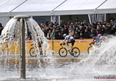 Een bank achteruit voor Mathieu van der Poel, maar het verschil is nu wel zéér miniem