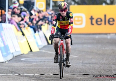 Eli Iserbyt bood Wout van Aert stevig weerwerk in Gullegem: "Dat deed ik beter dan hem"