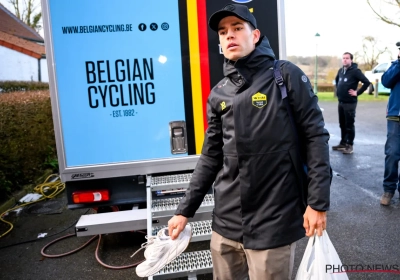 Wout van Aert legt uit waarom hij toch plots wel naar het WK trekt en wat hij van de andere Belgen verwacht