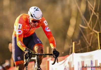 Met of zonder de pech van Van Aert: Van der Poel zorgt voor zelfde conclusie na WK als na Wereldbeker in Maasmechelen