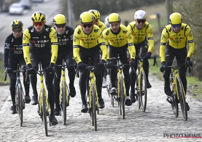 "Geen gemakkelijke overgang": Nieuwe ploegmaat van Wout van Aert heeft het zeer moeilijk