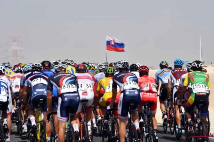 Dieven slaan toe twee dagen voor de Amstel Gold Race en zetten wielerteam zonder fietsen