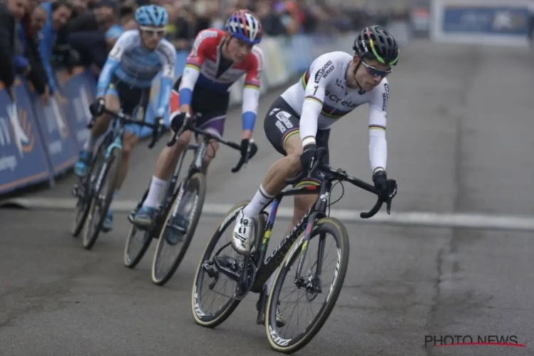 Voorbereiding toppers niet ideaal: "Van Aert én Van der Poel geen 100%, maar nog steeds beter dan de rest"