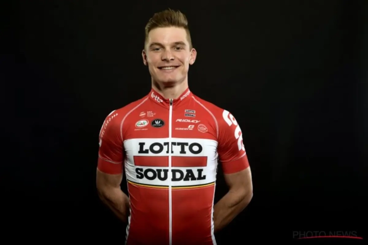 Ook Nederlandse nieuwkomer ontkomt niet aan traditie bij Lotto Soudal: "Telefoon heeft het ondertussen begeven"