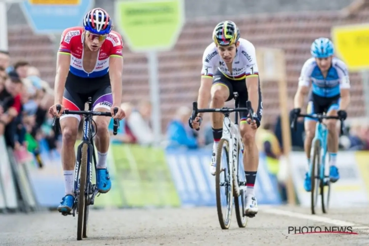 Van der Poel demonstreert opnieuw, Van Aert best of the rest