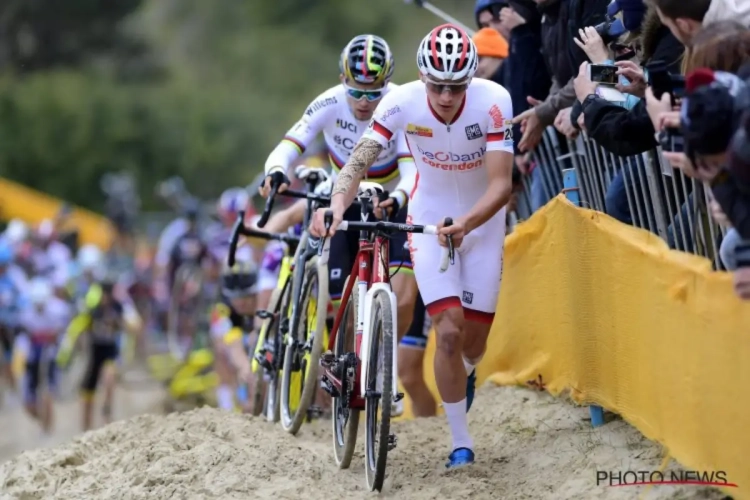 Ook Mario De Clercq heeft zijn mening over de tweestrijd tussen Mathieu en Wout op de Koppenberg