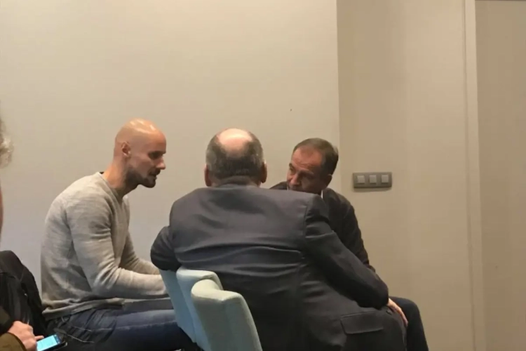 Tom Boonen voedt de geruchten met aanwezigheid op persconferentie Lotto Soudal